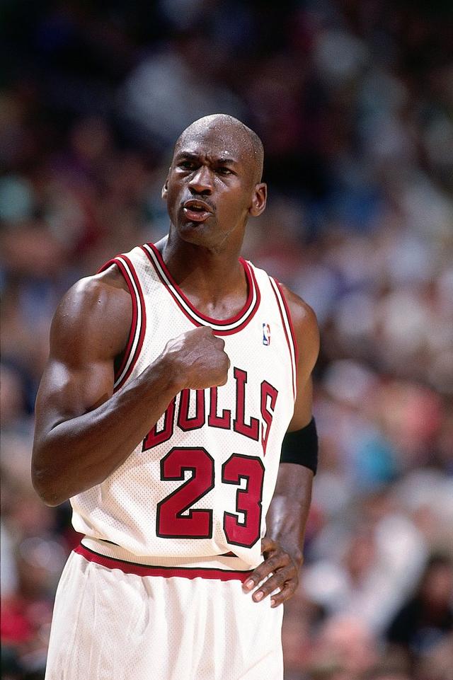 他从每位球 他从每位球