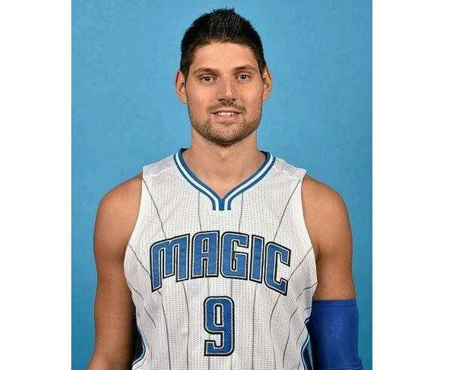 队中两位冉 队中两位冉