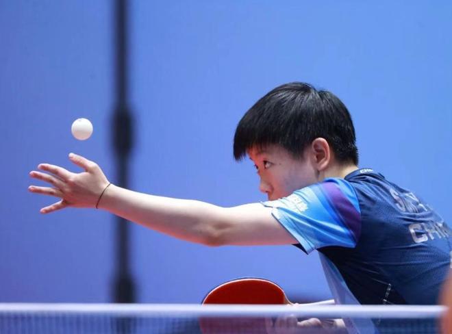 球员个人发 球员个人发