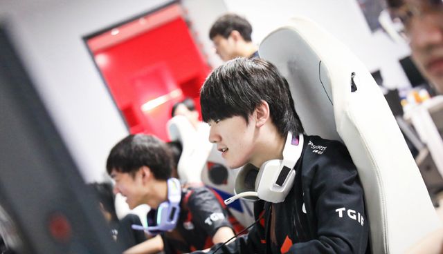 富的门将 富的门将