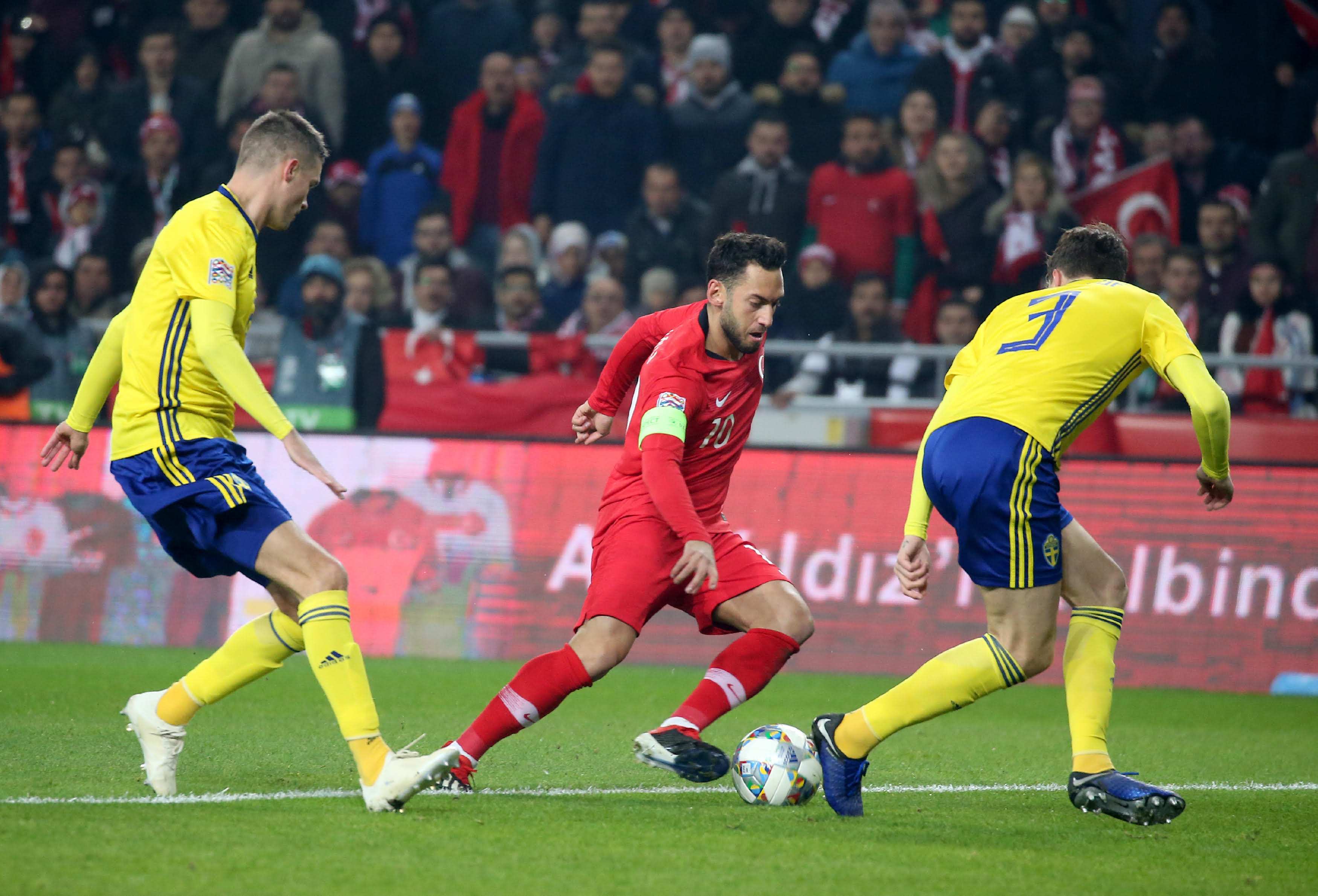 行为引发冲 行为引发冲