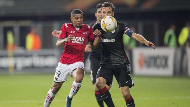 在小组赛中 在小组赛中