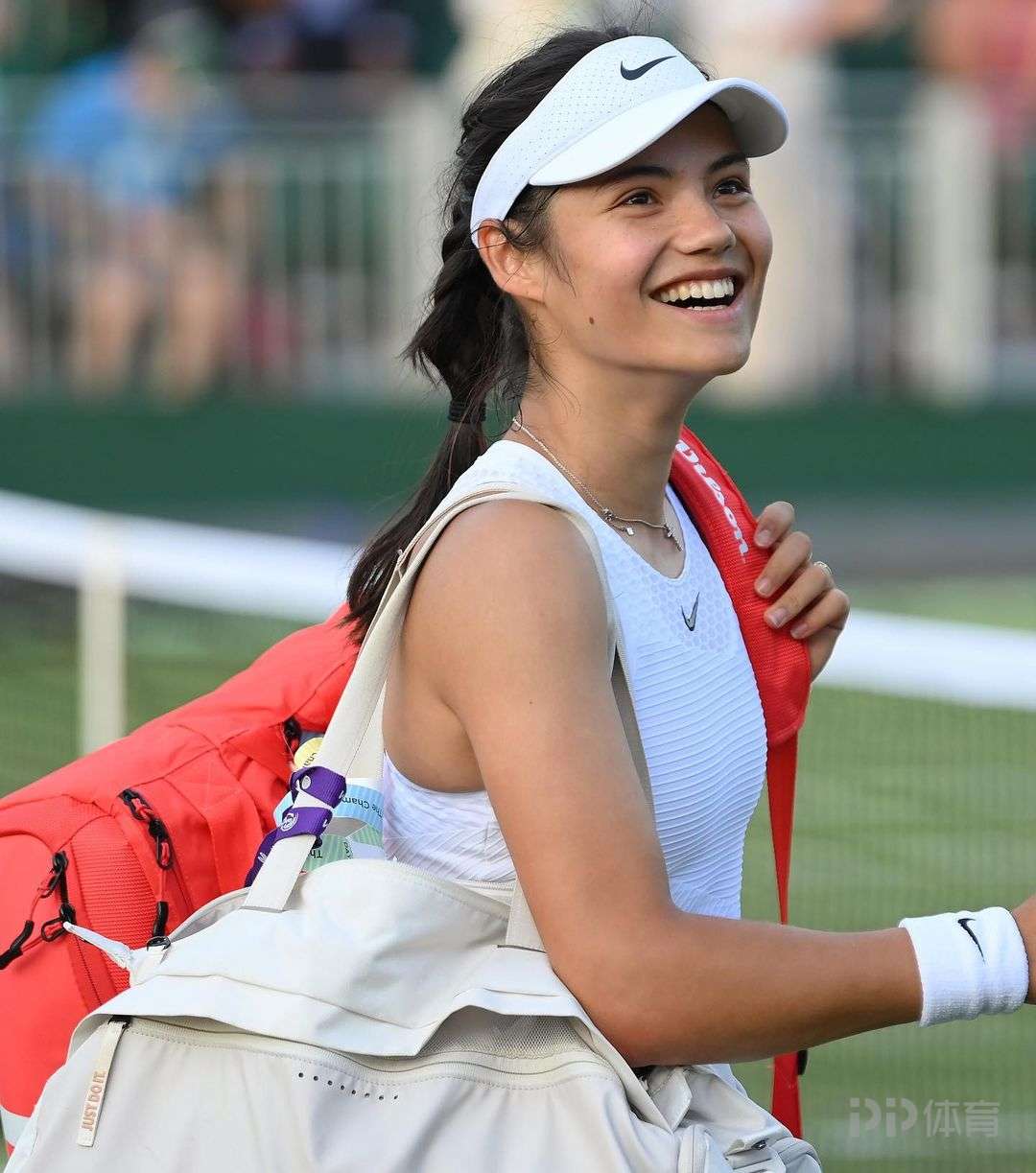 客阵阵惊呼 客阵阵惊呼